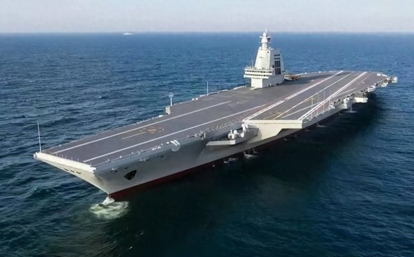 希恩配资网 美媒: 美航母领先中国几十年, 中国拥有11艘航母需要多久?